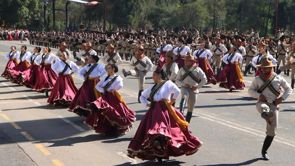 Desfile por la Revolución Mexicana